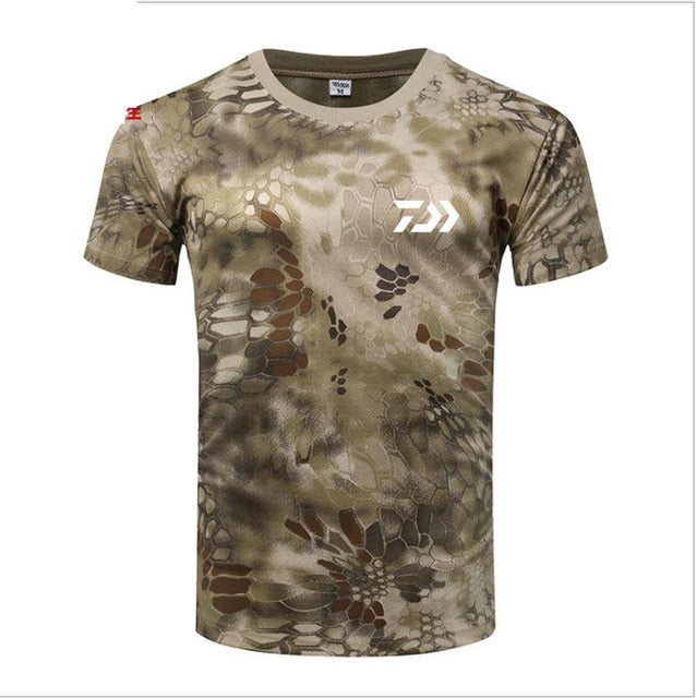 DAIWA Men's Fishing T Shirt Summer Camouflage Fishing