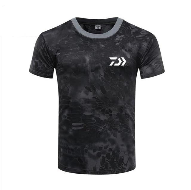 DAIWA Men's Fishing T Shirt Summer Camouflage Fishing