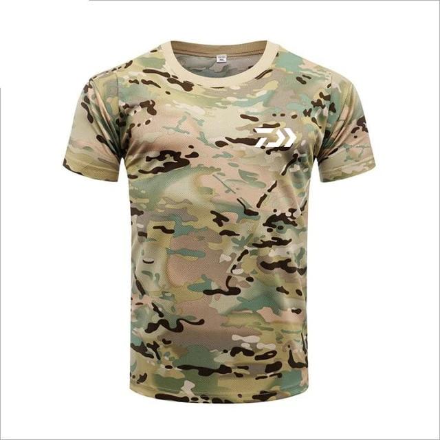 DAIWA Men's Fishing T Shirt Summer Camouflage Fishing