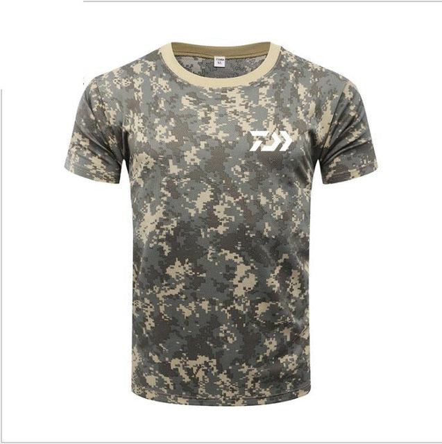DAIWA Men's Fishing T Shirt Summer Camouflage Fishing