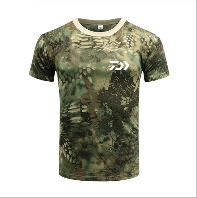DAIWA Men's Fishing T Shirt Summer Camouflage Fishing